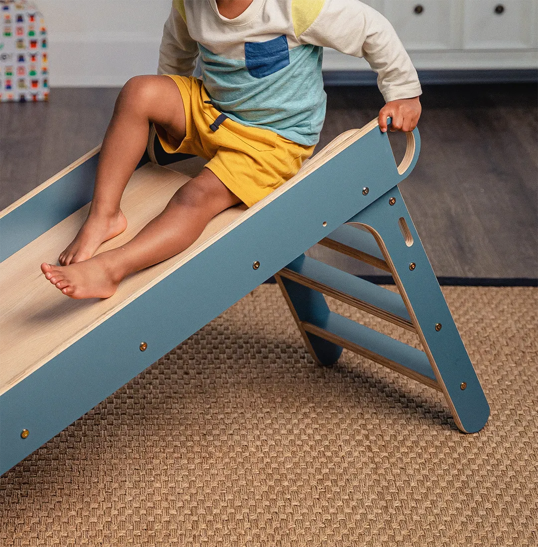 Avenlur Holland- Wooden Folding Slide