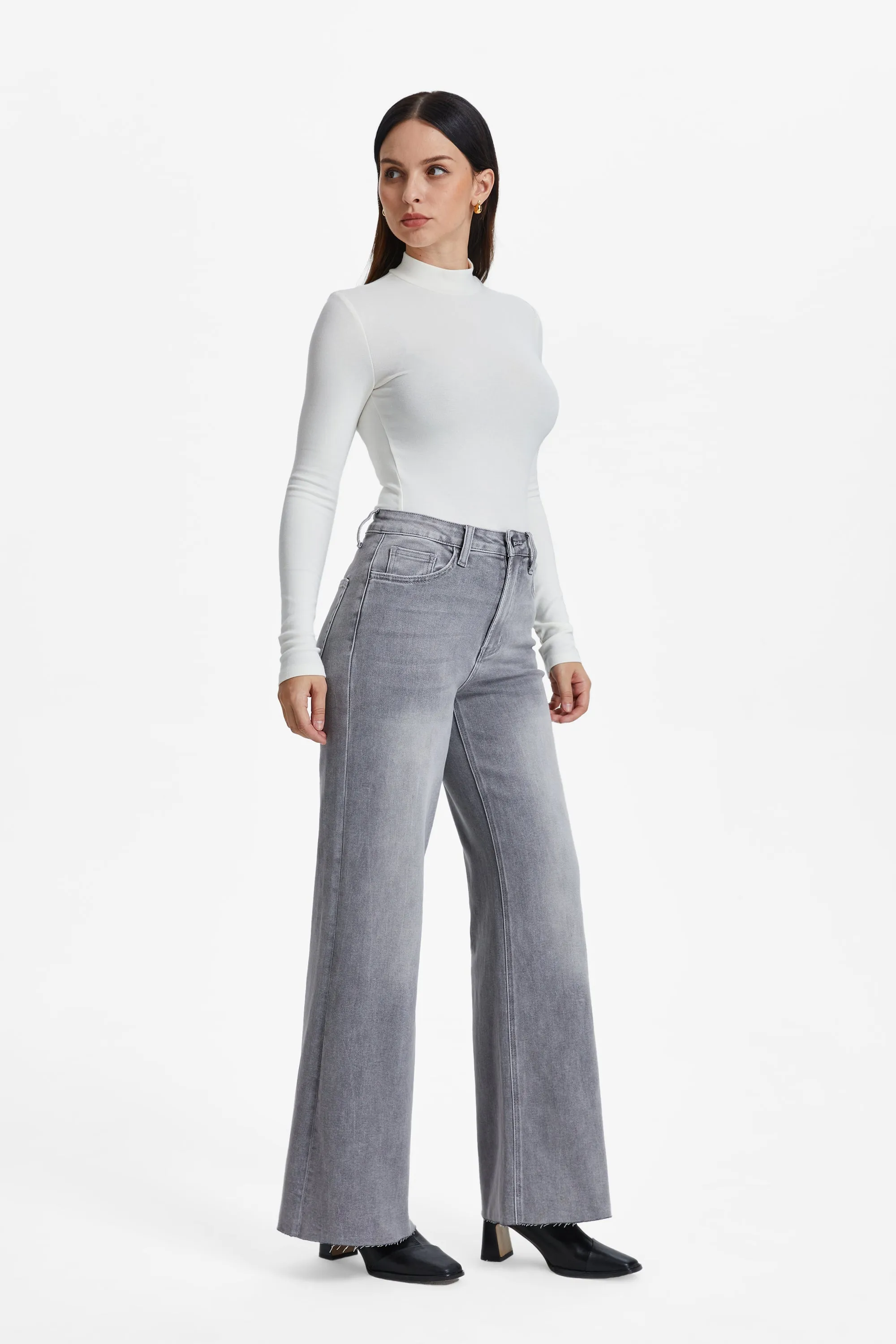 Bella High Rise Wide Leg Denim Jeans With Raw Hem