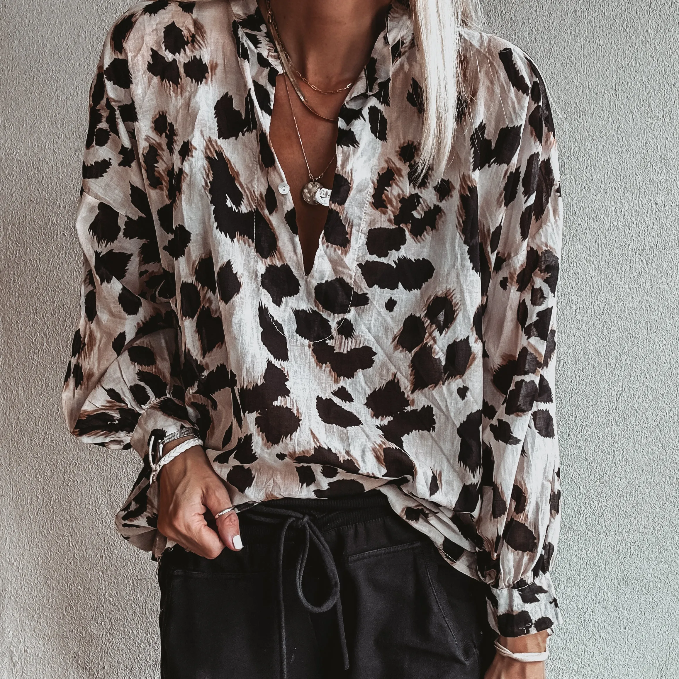Leopard Mirabalono pattern blouse *NEW*