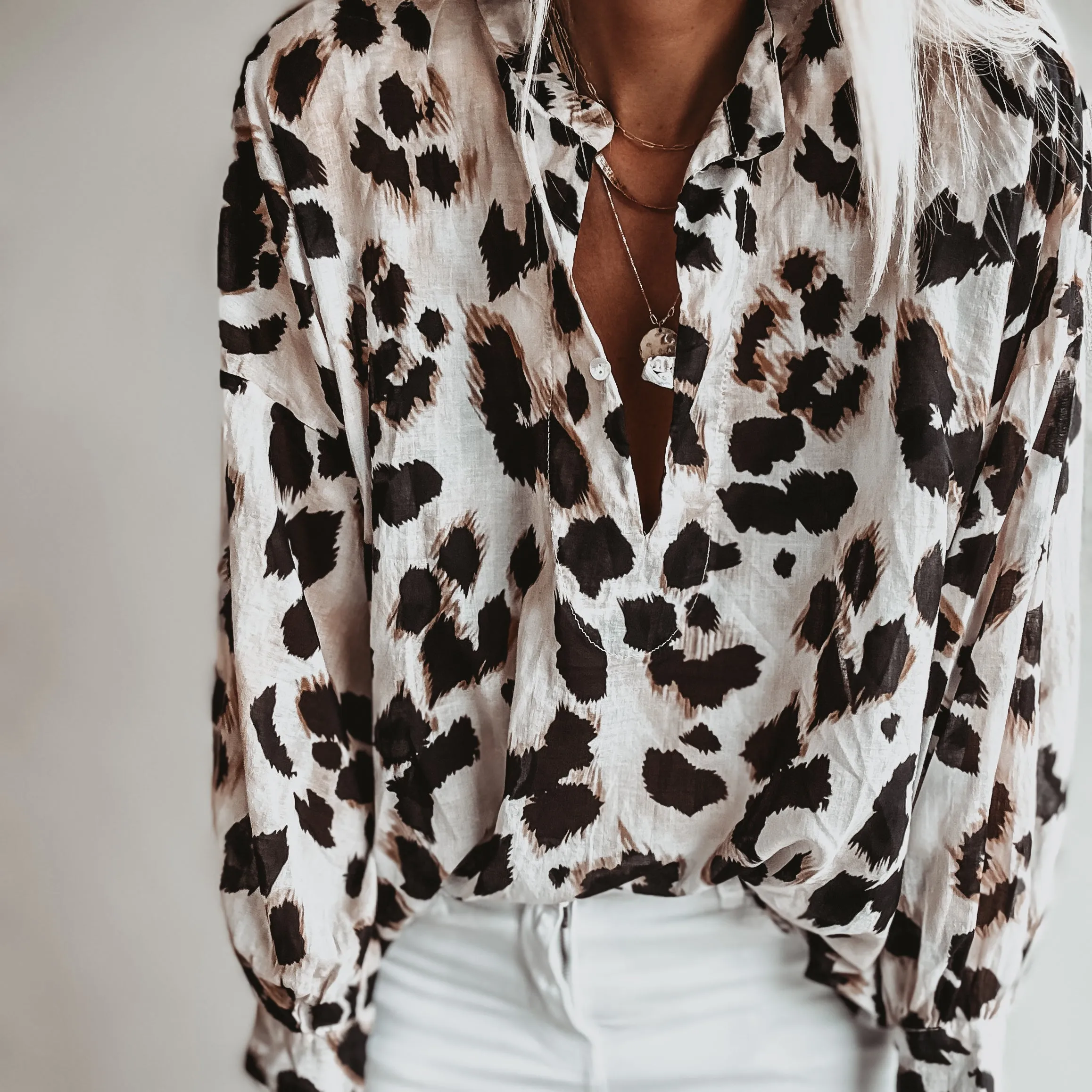 Leopard Mirabalono pattern blouse *NEW*