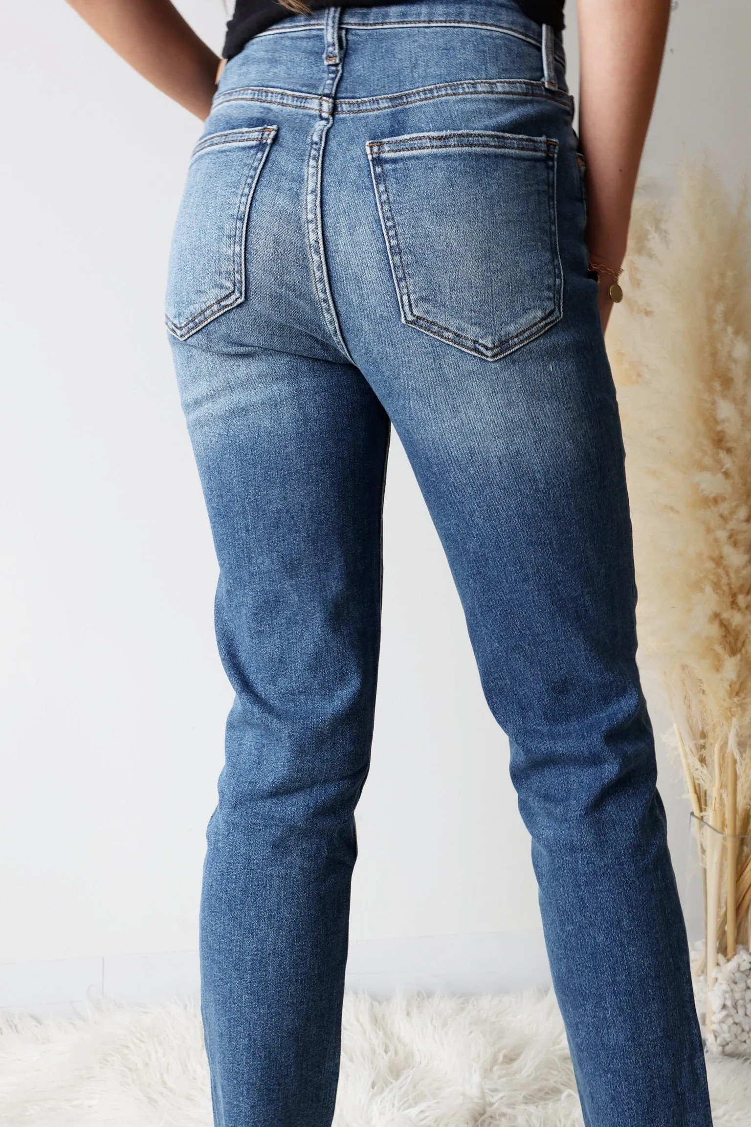 Rachael High Rise Fab Ab Mom Jean - Extravagant (FINAL SALE)
