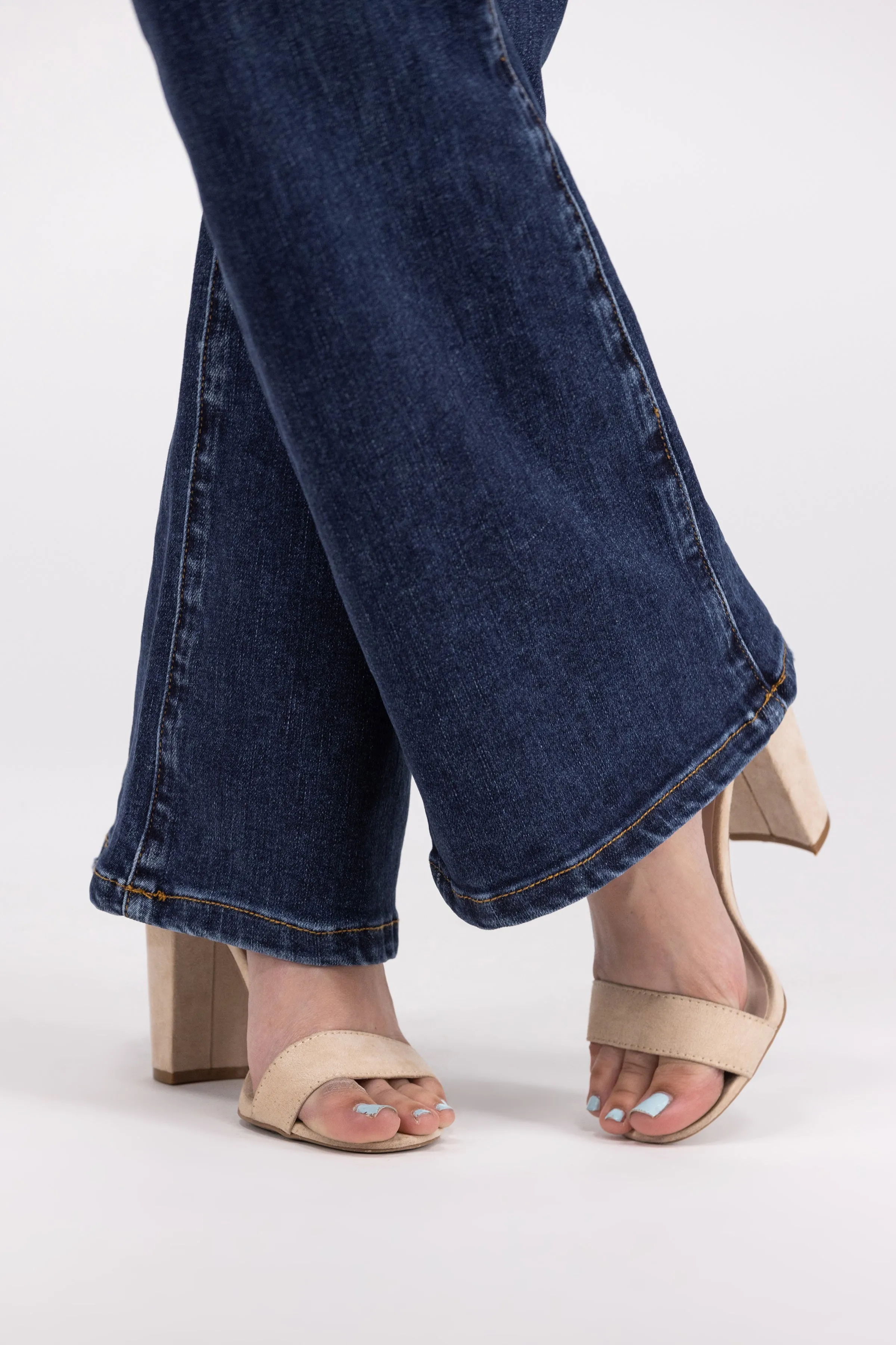 Stop Pretending from Lovervet: Mid-Rise Relaxed Bootcut Denim