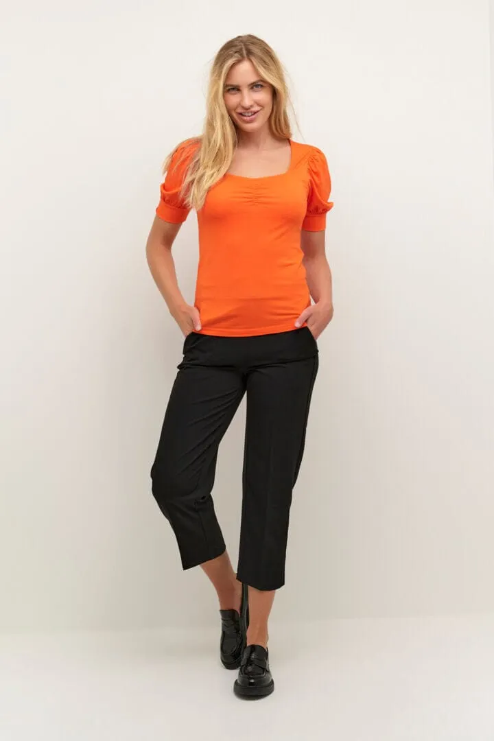 SWEETHEART NECKLINE SHORT SLEEVE TOP