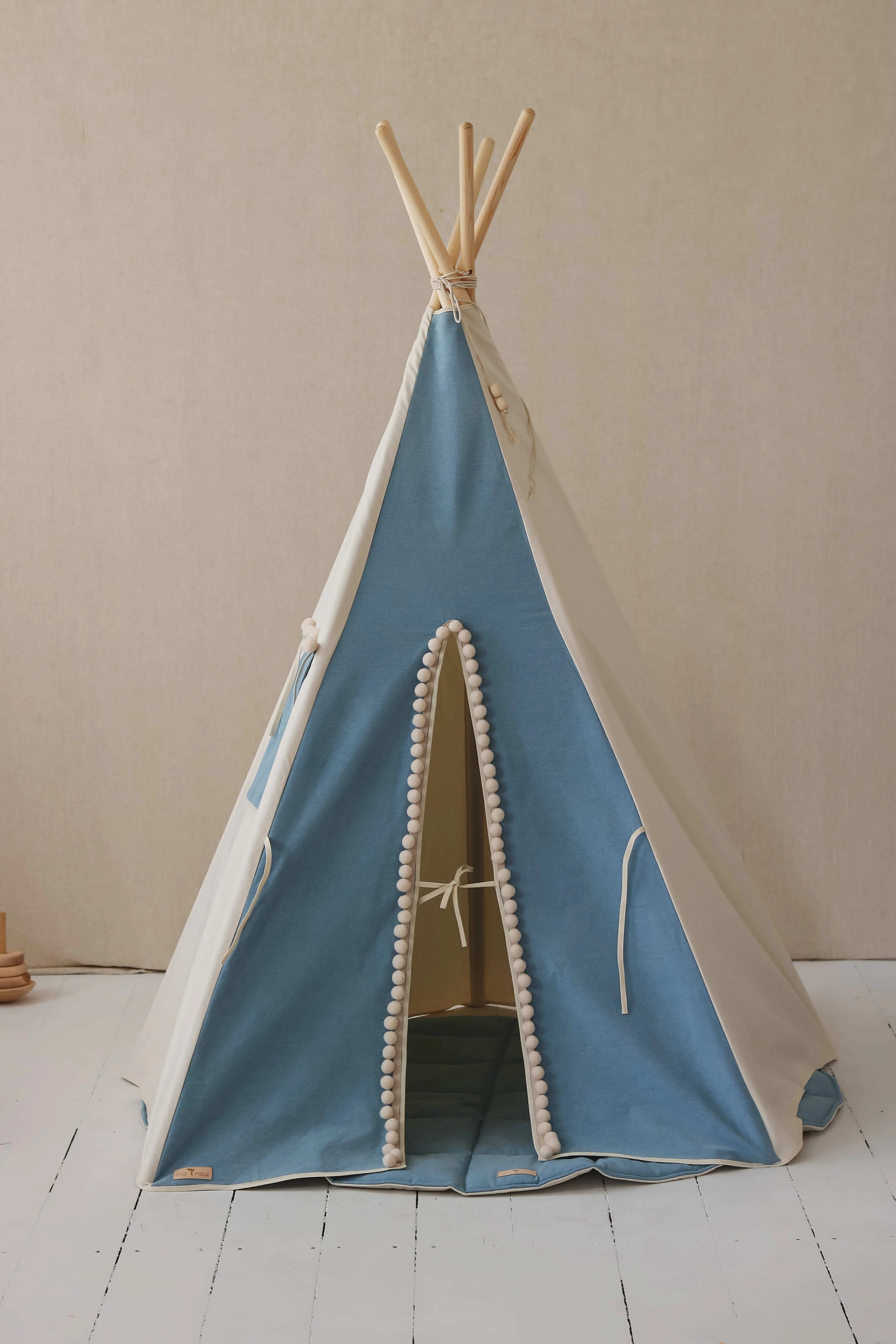 Tipi „Jeans“ mit Pompons und Matten-Set – blau