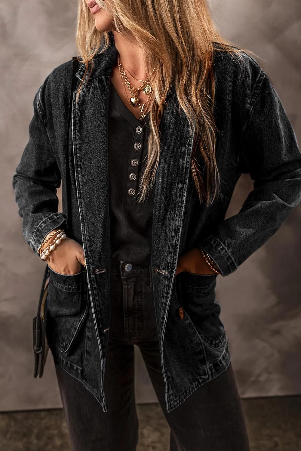Women's Classic Black Denim Jacket with Lapel Collar and Side Pockets