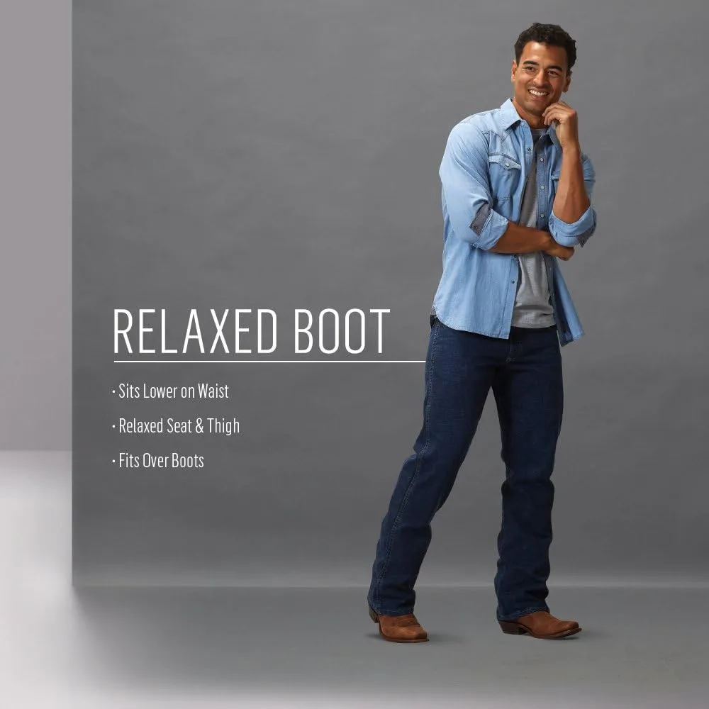 Wrangler Men's Free to Stretch Relaxed Fit Bootcut Jean
